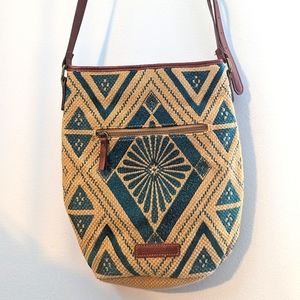 Lucky Brand Maya Bucket Bag green/turquoise in pretty good condition.
